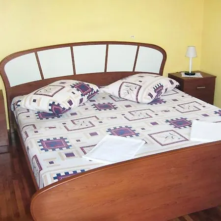 And With Parking Space Hvar - 4613 게스트하우스 *